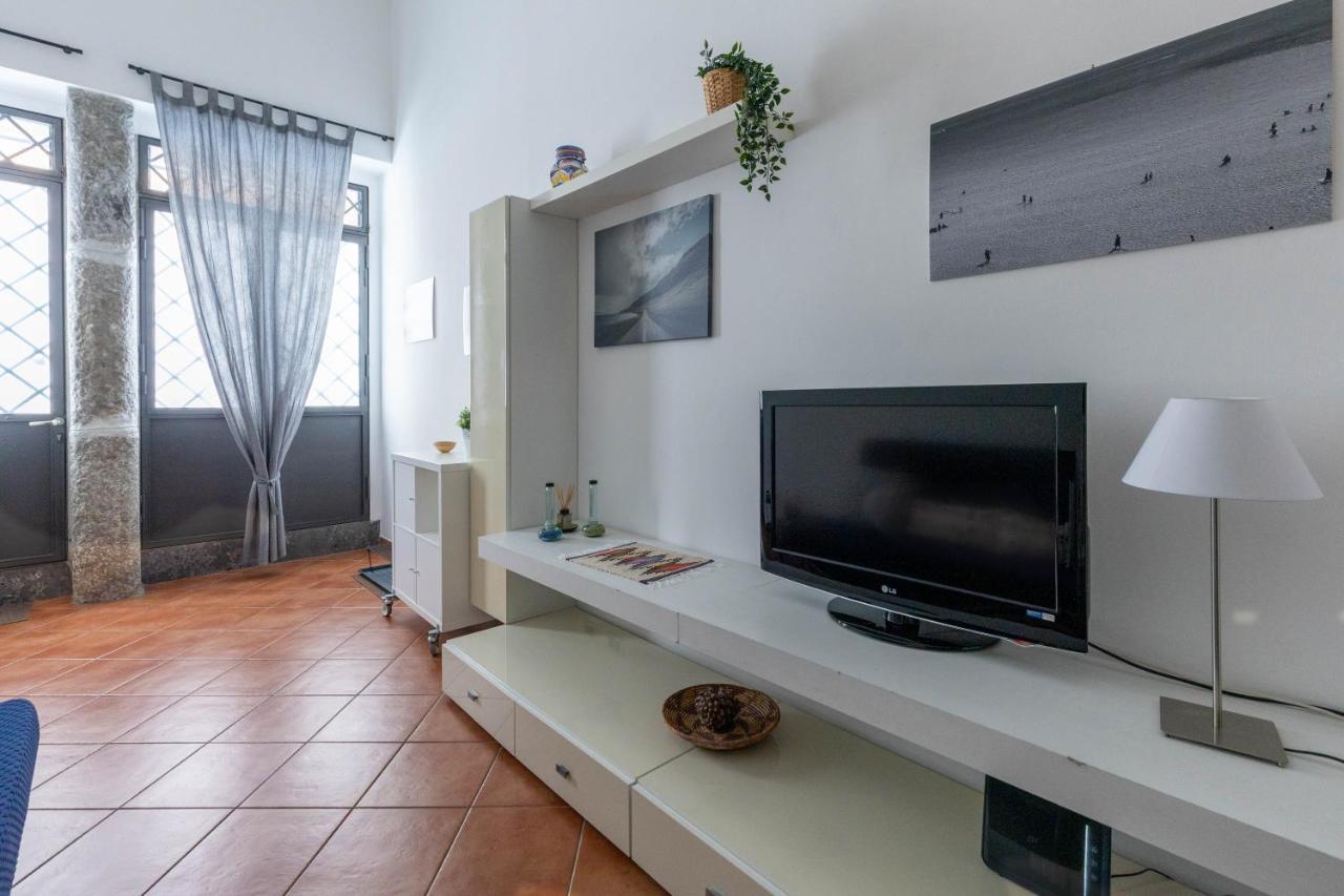 La Casa Del Cacciatore - Alloggio Con Terrazzo Lägenhet Palermo Exteriör bild